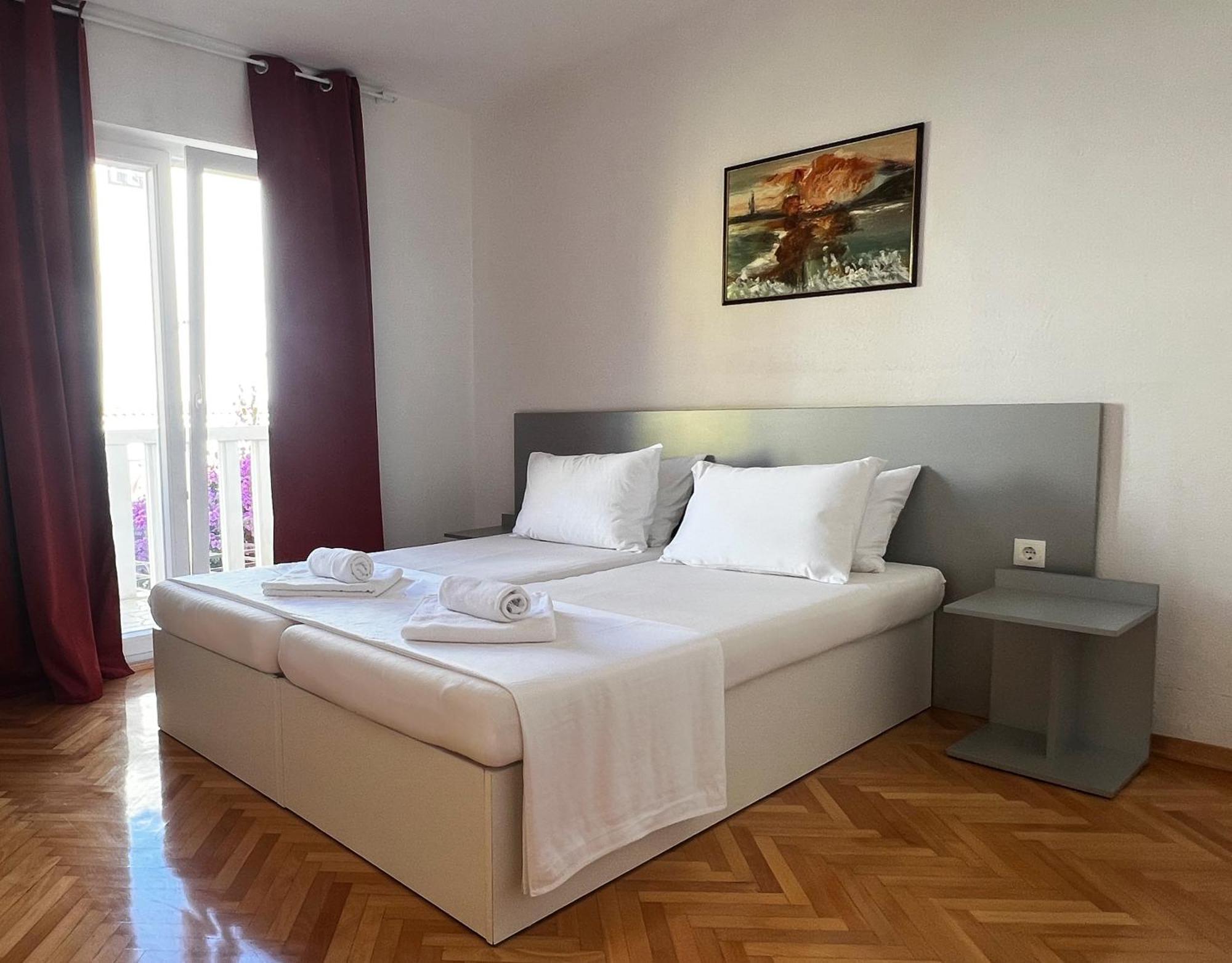 Pansion Palme Daire Drvenik  Dış mekan fotoğraf